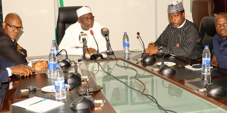 FG: States To Commence Implementation Of Minimum Wage January.