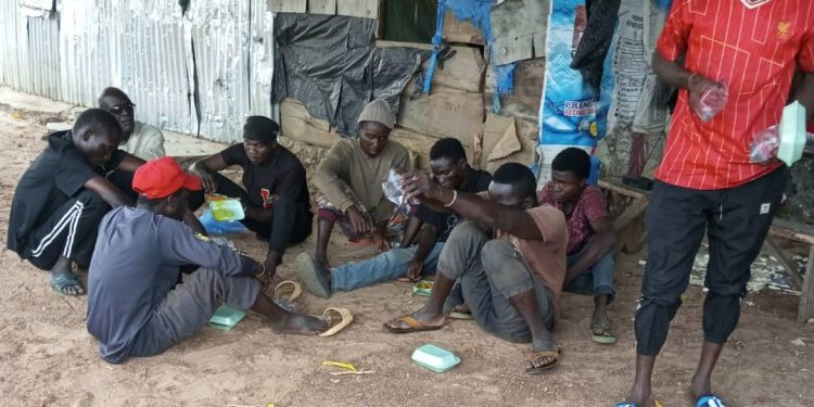 Operation Golden Peace: 6 Brigade Troops Arrest Illegal Miners In Taraba