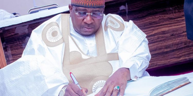 Gov. Idris to Sack Under Performing Commissioners, Special Advisers