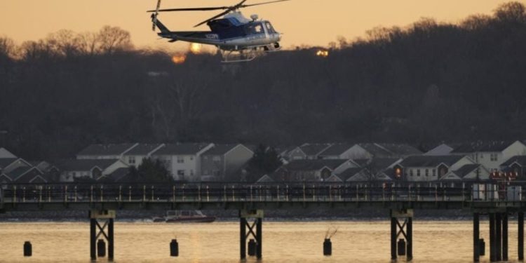 No Survivors In Collision Between American Airlines Jet, Army Helicopter