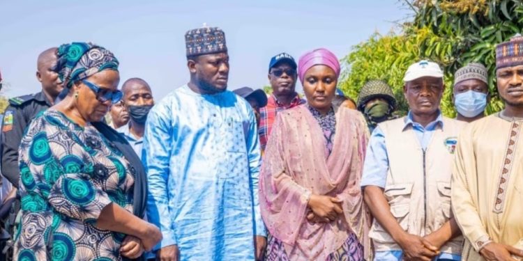 NEMA Distributes Relief Materials To Niger Tanker Explosion Victims