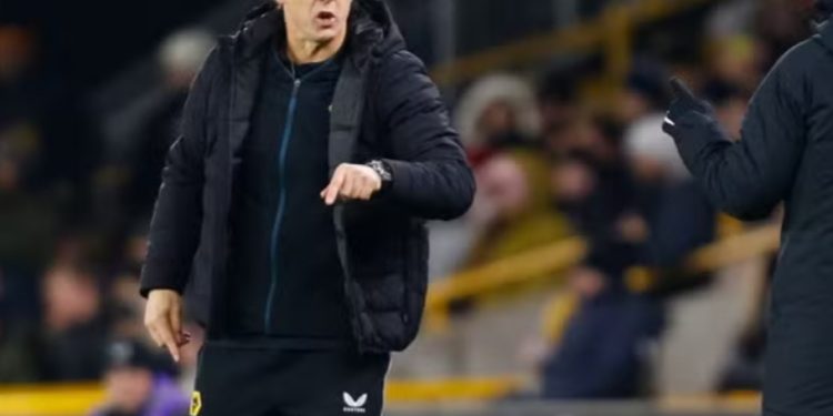 West Ham United Sack Julien Lopetegui 