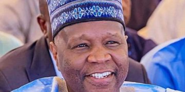 Yahaya stimulates Gombe’s Economy With N1.5 Billion Disbursed To MSMEs, Flood Victims