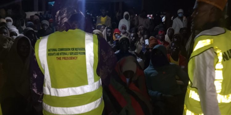 390 Stranded Nigerians Return Home From Niger Republic