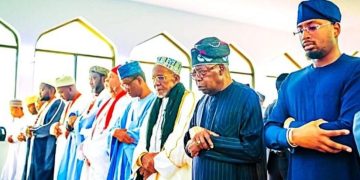 President Tinubu And Tijaniyya Brotherhood Pray For Nigeria’s Peace