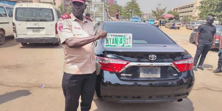FRSC Confiscate Vehicles With Unauthorized Number Plates