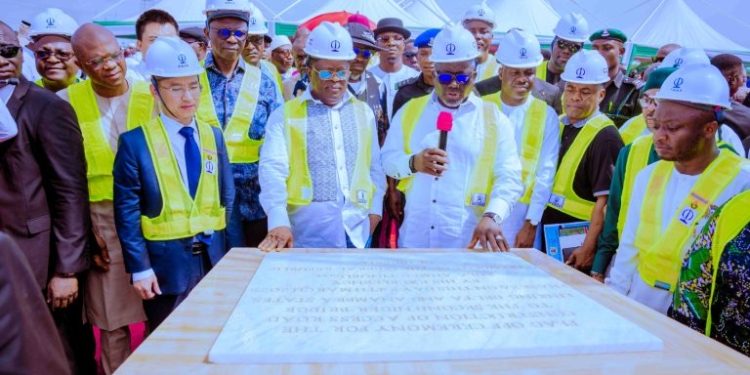 Tinubu Flags Off 2Nd Niger Bridge.