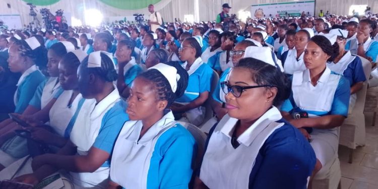 First Lady Flags Off Distribution Of 10,000 Professional Kits To Midwives In South South