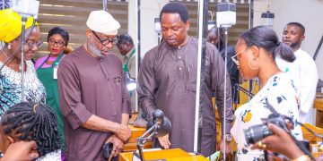 FG To Establish Additional Gemstone, Jewellery  Making Centres