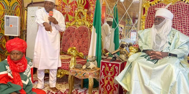 FCT Monarch Backs Tinubu’s Re-election With N1M Donation.