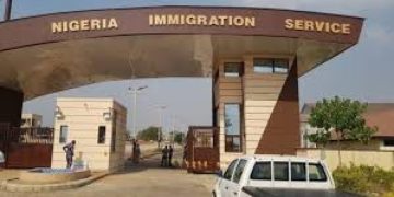 Traveler Alleges Bribe Demand By Immigration Officers At Seme Border