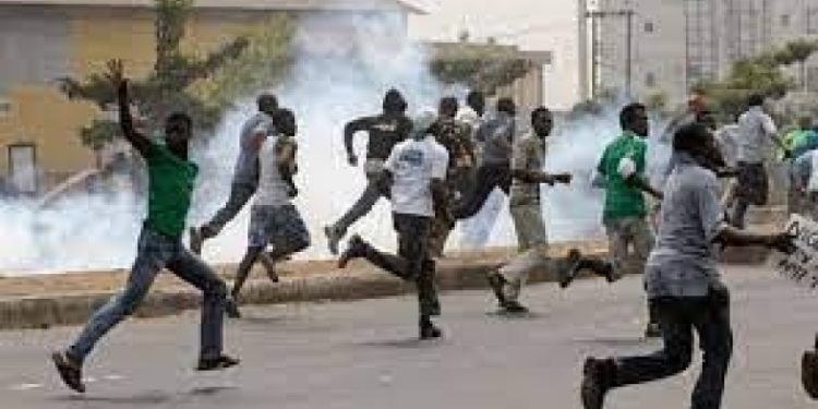 Thugs Burn Local Bakeries In Kano, Authorities Call For Vigilance