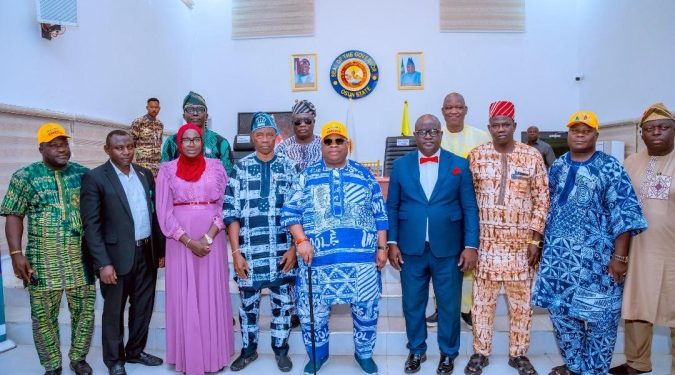 Tinubu Swears In FCC Chair, 37 Commissioners