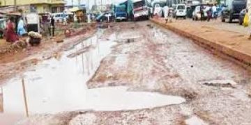 Students List Dangerous Federal Roads, Threaten Nationwide Protest