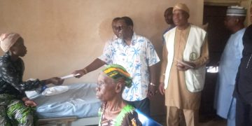 KWASUTH CMD Urges Grassroots Health Insurance As Platinum Friends Club Clears Patients’ Bills