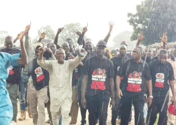 Public workers give FG ultimatum