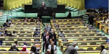 Again, delegates walk out as Netanyahu addresses UNGA