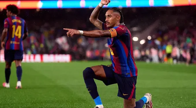 Raphinha to sign new Barcelona deal until 2030